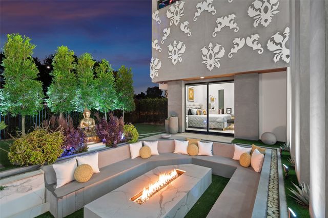 5025 Wateka Drive, Dallas, TX 75209