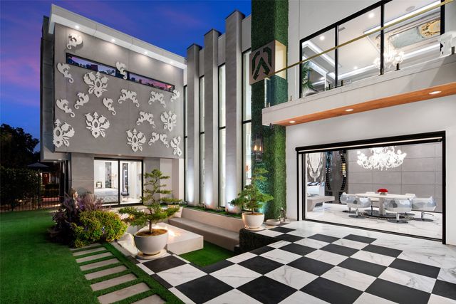 5025 Wateka Drive, Dallas, TX 75209