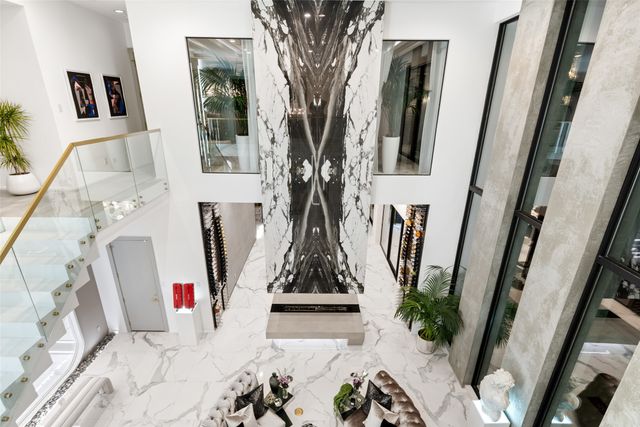 5025 Wateka Drive, Dallas, TX 75209