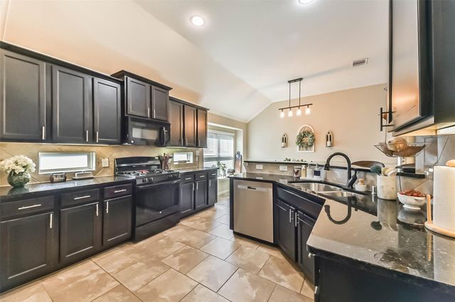 1619 Evermore Manor Lane, Houston, TX 77073