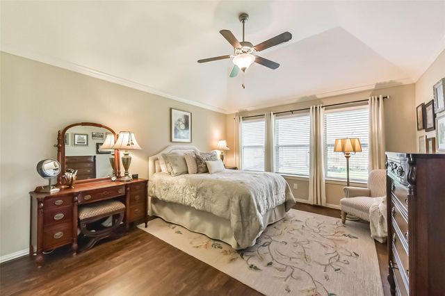 1619 Evermore Manor Lane, Houston, TX 77073