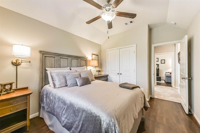 1619 Evermore Manor Lane, Houston, TX 77073