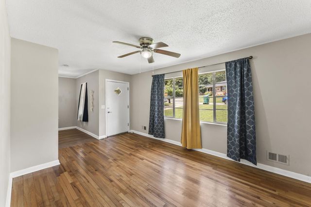 2437 Derwent Drive, Sumter, SC 29154