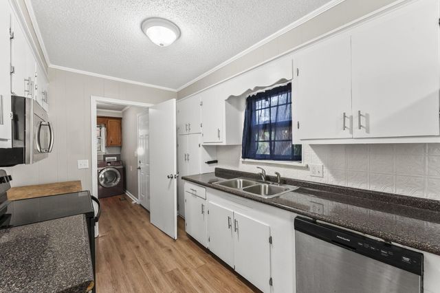 2437 Derwent Drive, Sumter, SC 29154