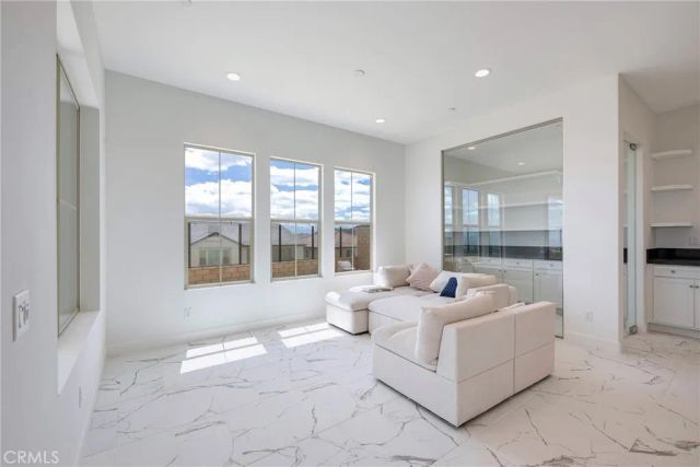 21204 Currant Court, Chatsworth, CA 91311