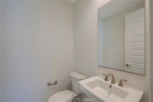 21204 Currant Court, Chatsworth, CA 91311