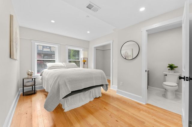 194 Washington Ave 4, Winthrop, MA 02152