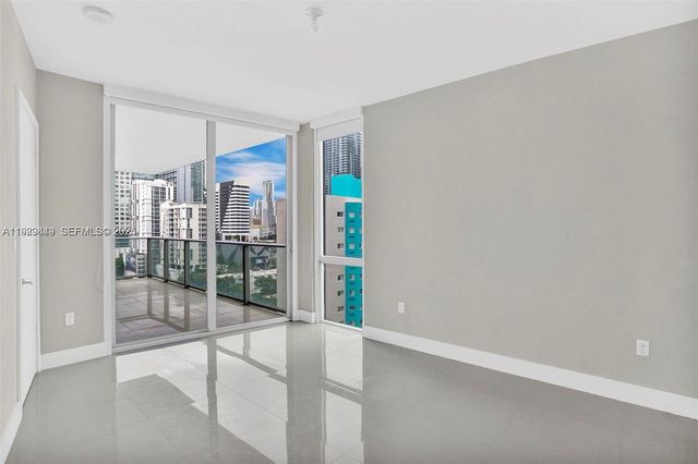 1010 SW 2nd Ave 1804, Miami, FL 33130