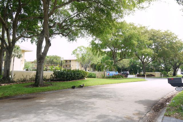 11477 NW 39TH Court 105-1, Coral Springs, FL 33065