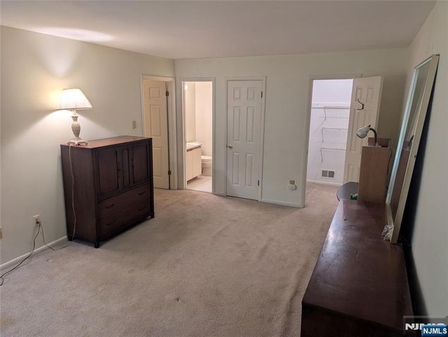 5 Colonial Village Drive, Hillsdale, NJ 07642
