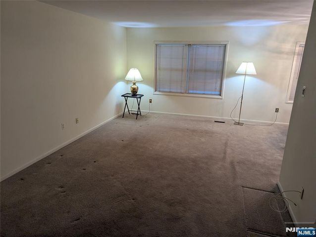 5 Colonial Village Drive, Hillsdale, NJ 07642