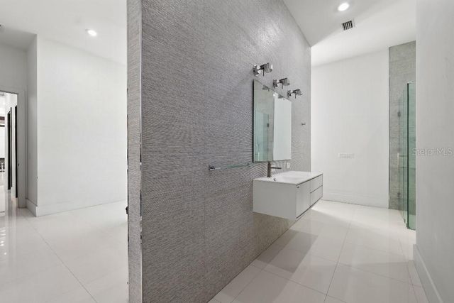 19002 DEER POINT PLACE, Odessa, FL 33556