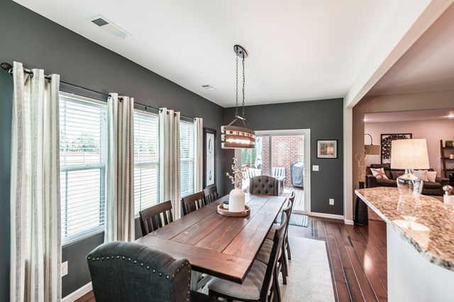770 Nelms Dr, Gallatin, TN 37066