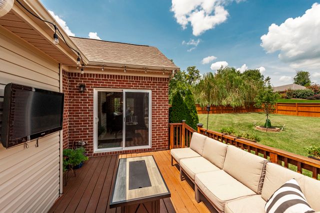770 Nelms Dr, Gallatin, TN 37066