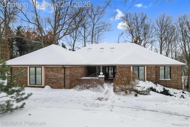 8760 Dann Drive, Brighton Township, MI 48114