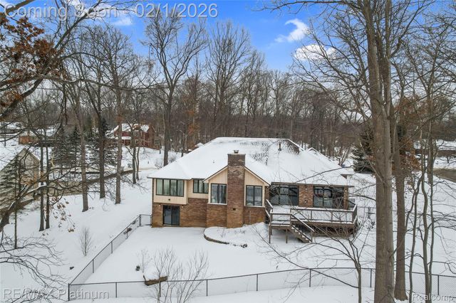 8760 Dann Drive, Brighton Township, MI 48114