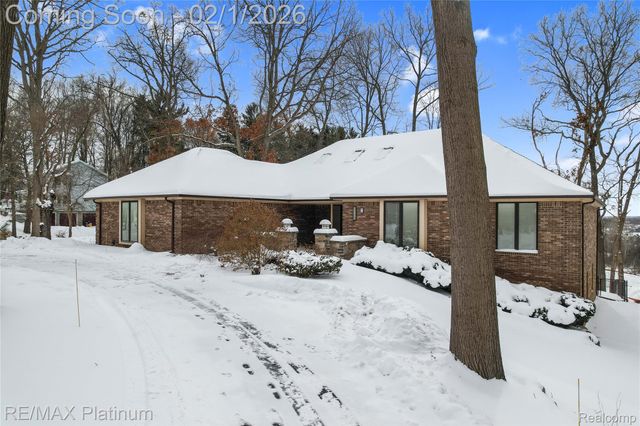8760 Dann Drive, Brighton Township, MI 48114
