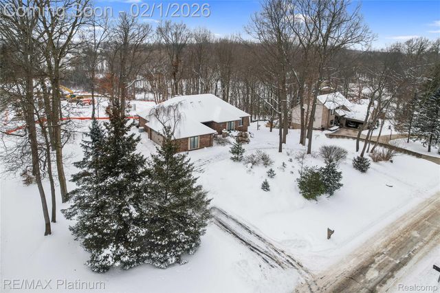 8760 Dann Drive, Brighton Township, MI 48114