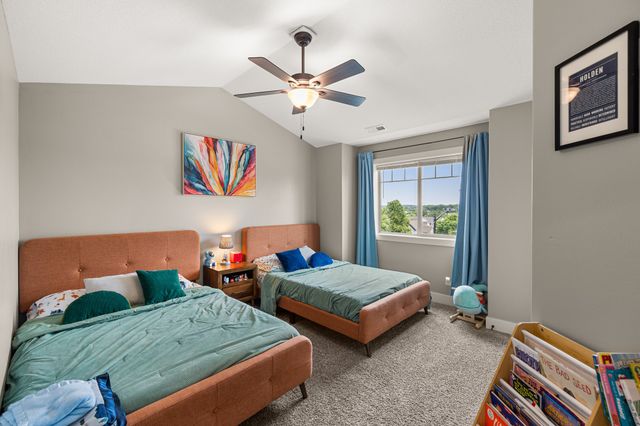 9324 Sugar Creek Circle, West Des Moines, IA 50266