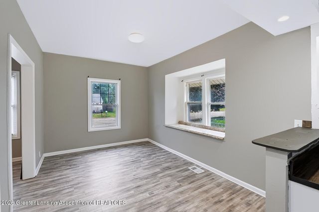 414 S Rosemary Street, Lansing, MI 48917