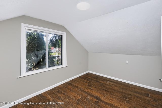 414 S Rosemary Street, Lansing, MI 48917