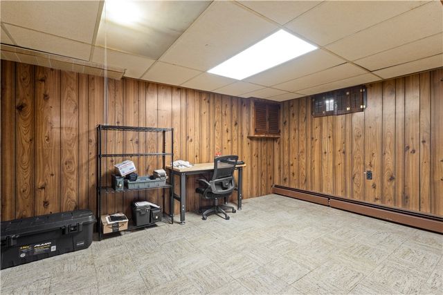 24 cindy Lane, Coventry, RI 02816