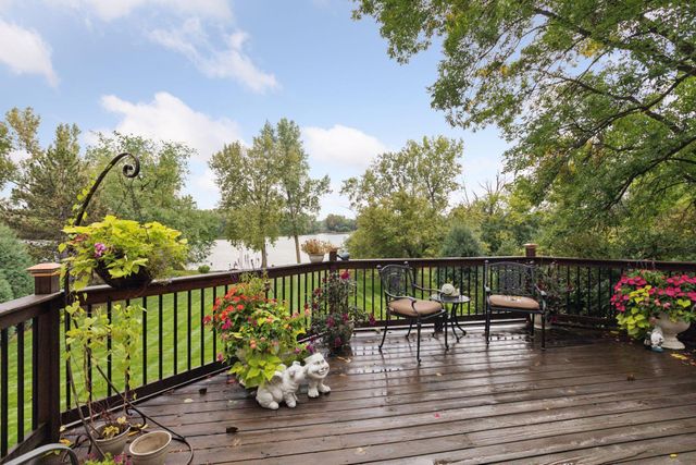 1629 Keller Lake Drive, Burnsville, MN 55306