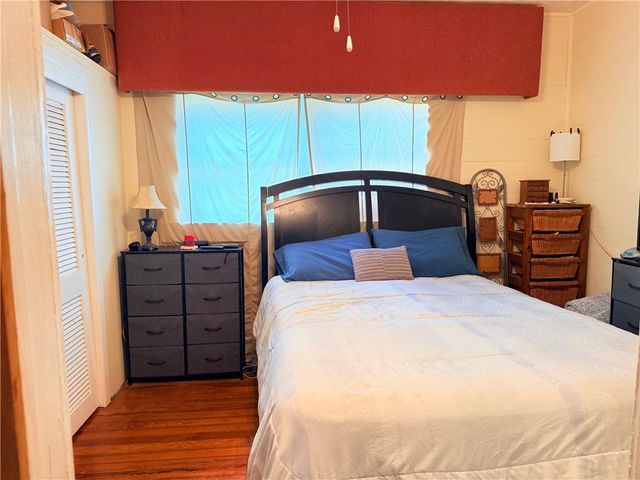 131 E Killian Street, Canton, GA 30114