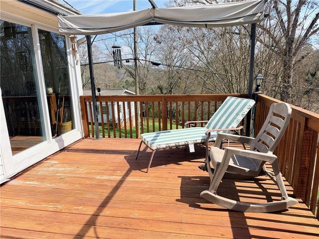 131 E Killian Street, Canton, GA 30114