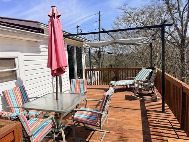 131 E Killian Street, Canton, GA 30114