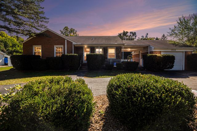 1046 E Huron River Drive, Belleville, MI 48111