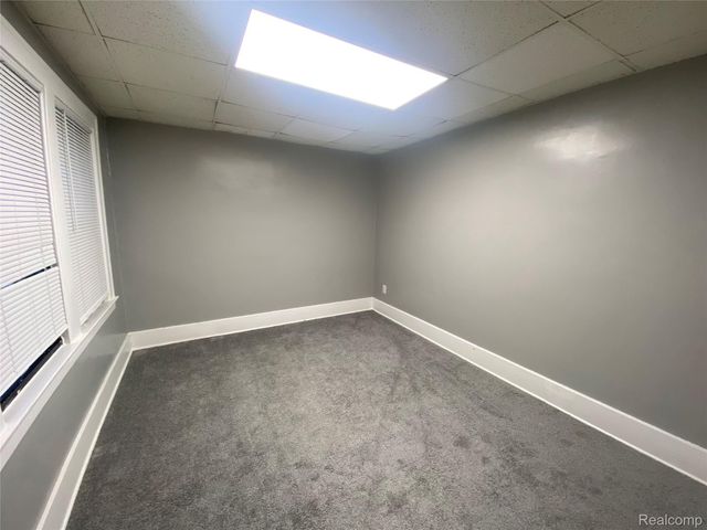 10301 W WARREN 2ND FLOOR W Warren Avenue, Dearborn, MI 48126