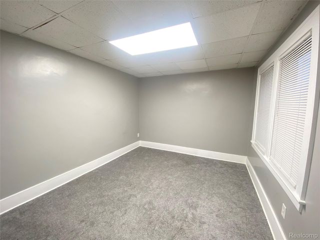 10301 W WARREN 2ND FLOOR W Warren Avenue, Dearborn, MI 48126