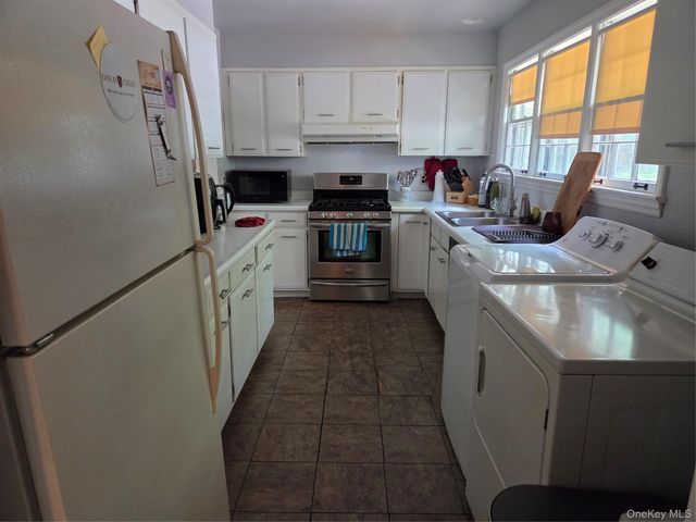 342 Coldenham Road, Walden, NY 12586