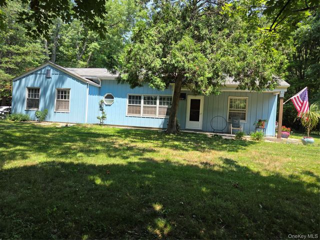 342 Coldenham Road, Walden, NY 12586