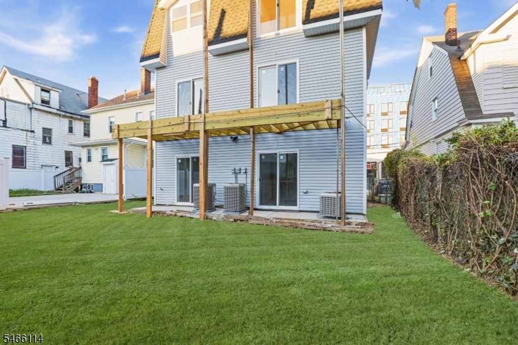 64 Lyons Ave, Newark City, NJ 07112 — photo 4