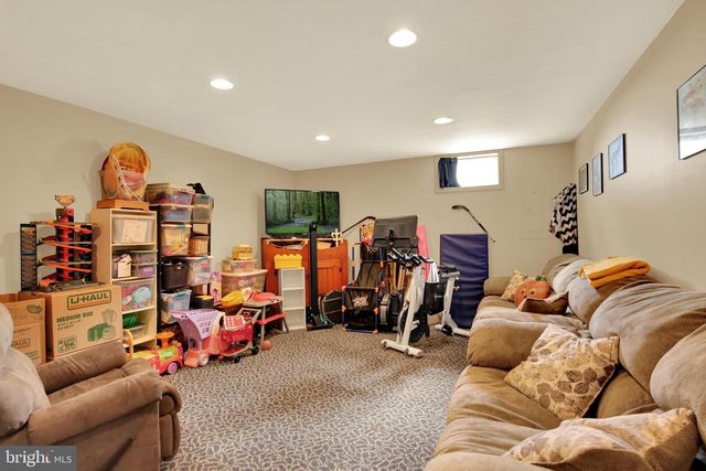 42 TOWER DR, Elizabethtown, PA 17022