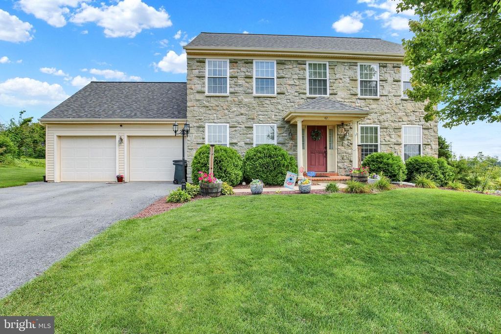 42 TOWER DR, Elizabethtown, PA 17022