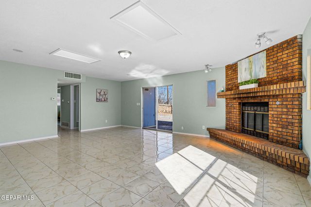 8804 MOUNT DELANO Drive, El Paso, TX 79904