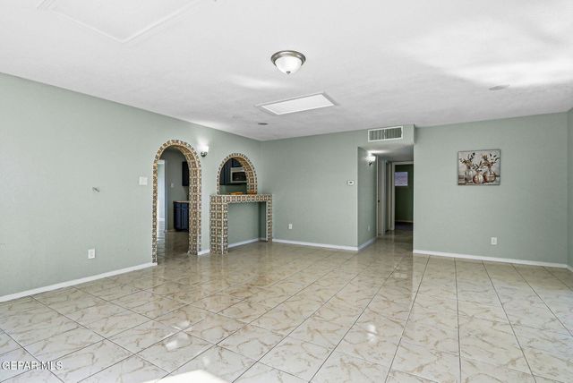 8804 MOUNT DELANO Drive, El Paso, TX 79904