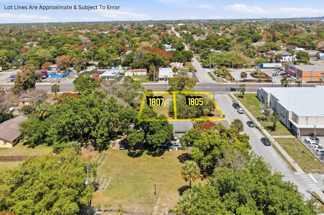 1805 Orange Avenue, Fort Pierce, FL 34950