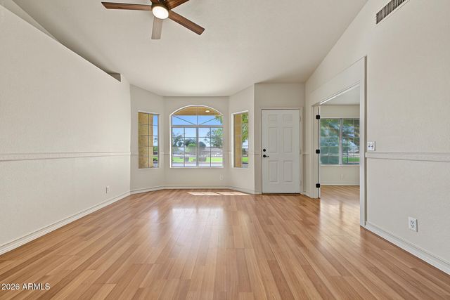 8024 E DOVER Street, Mesa, AZ 85207
