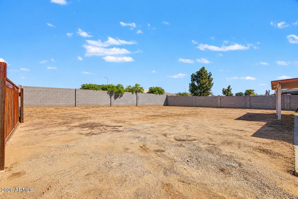 8024 E DOVER Street, Mesa, AZ 85207 — photo 5