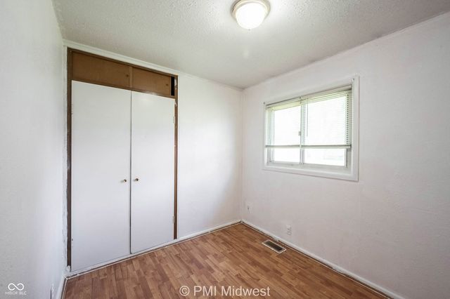 8124 E 37th Street, Indianapolis, IN 46226