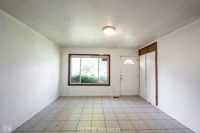 8124 E 37th Street, Indianapolis, IN 46226