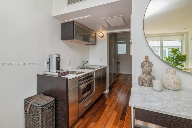 1601 W Ave 208 208, Miami Beach, FL 33139