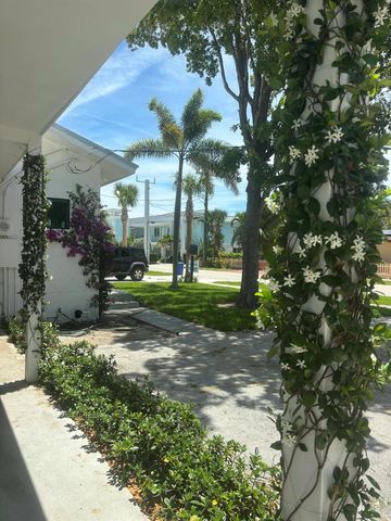 517 NW 1st Street, Delray Beach, FL 33444