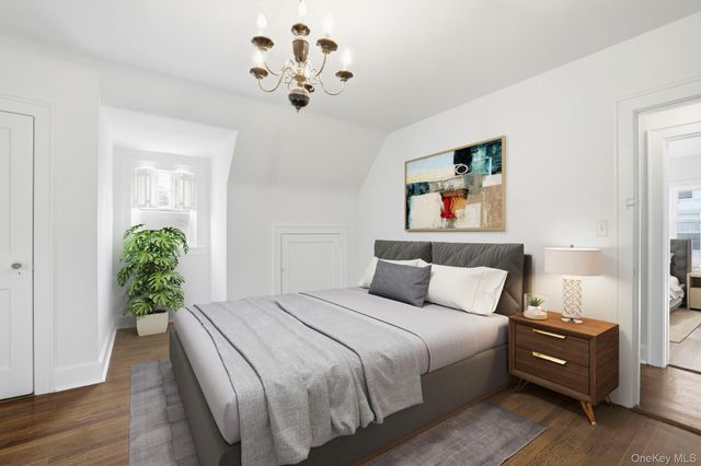 7 Jane Street, Hartsdale, NY 10530