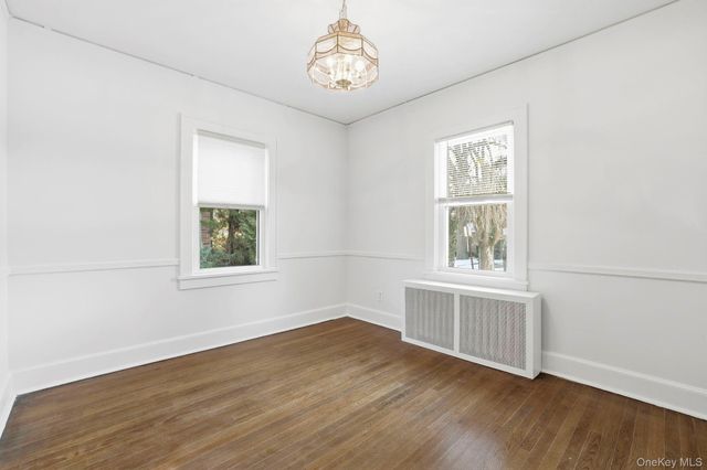 7 Jane Street, Hartsdale, NY 10530