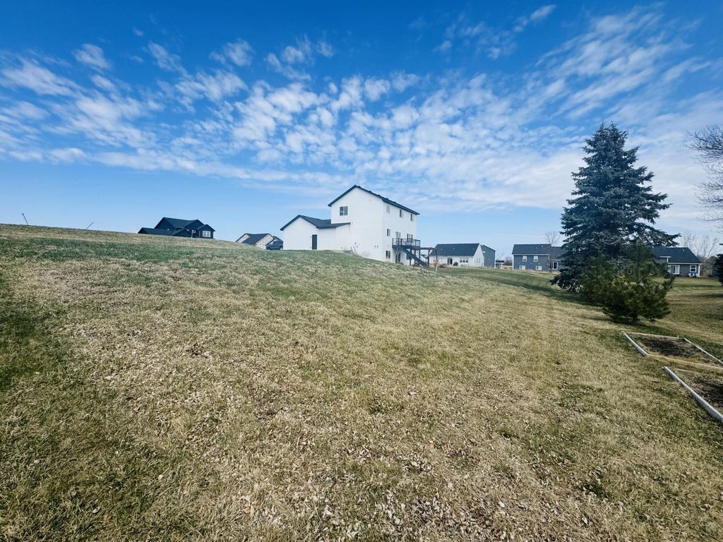258 3rd Street SW, Delano, MN 55328
